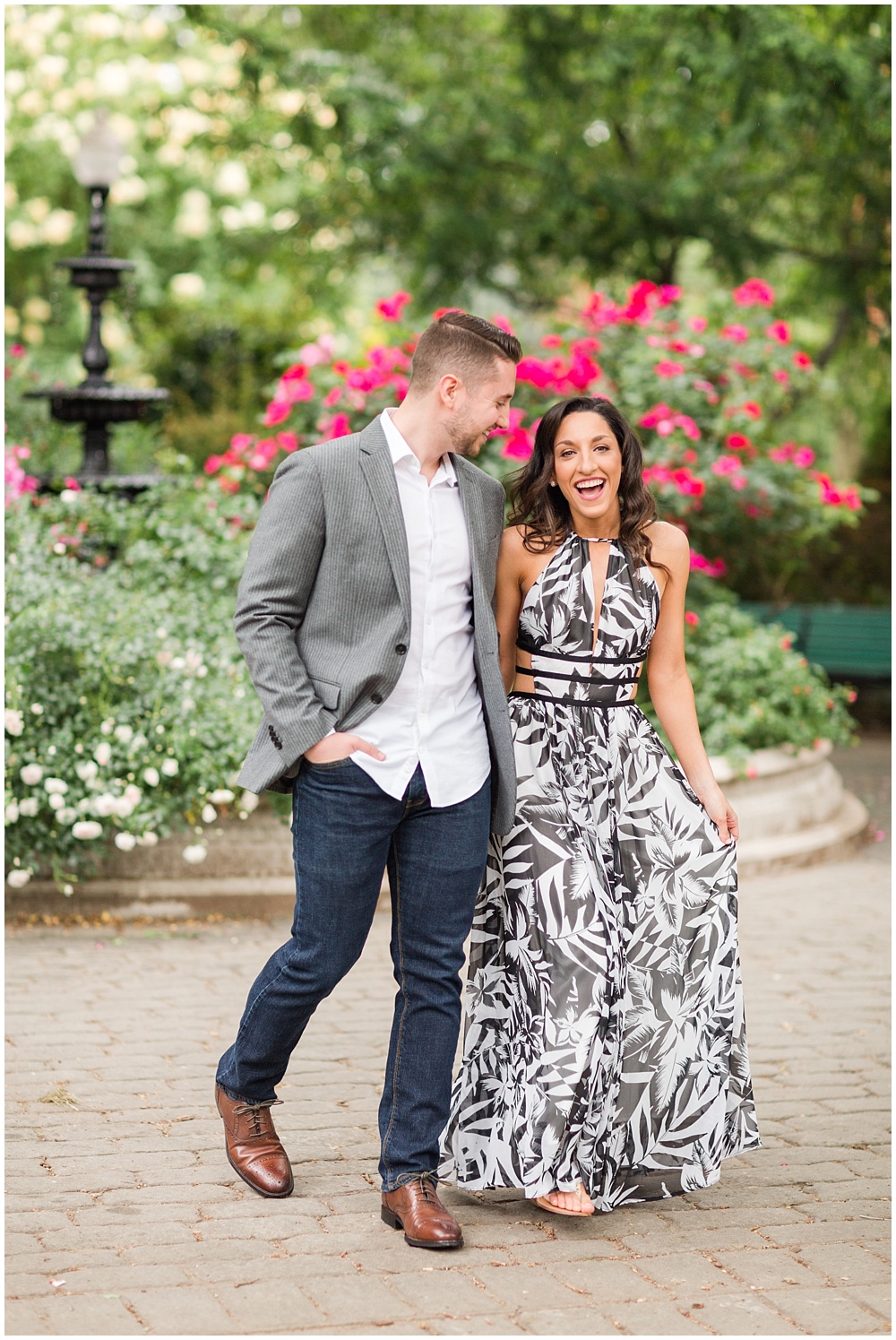 New Jersey, Jersey City engagement photos on a rainy day in Van Vorst Park